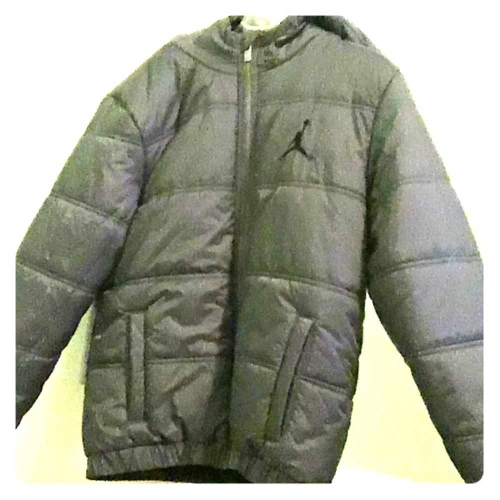 Grey youth boys puffed Jordan jacket